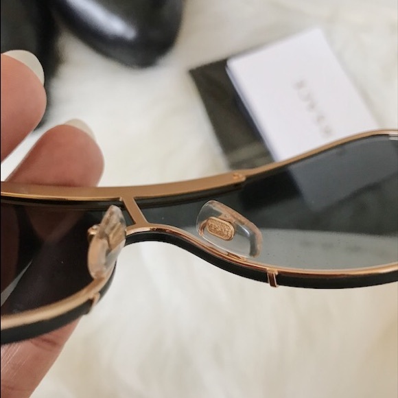 Authentic Versace Sunglasses - Picture 6 of 7